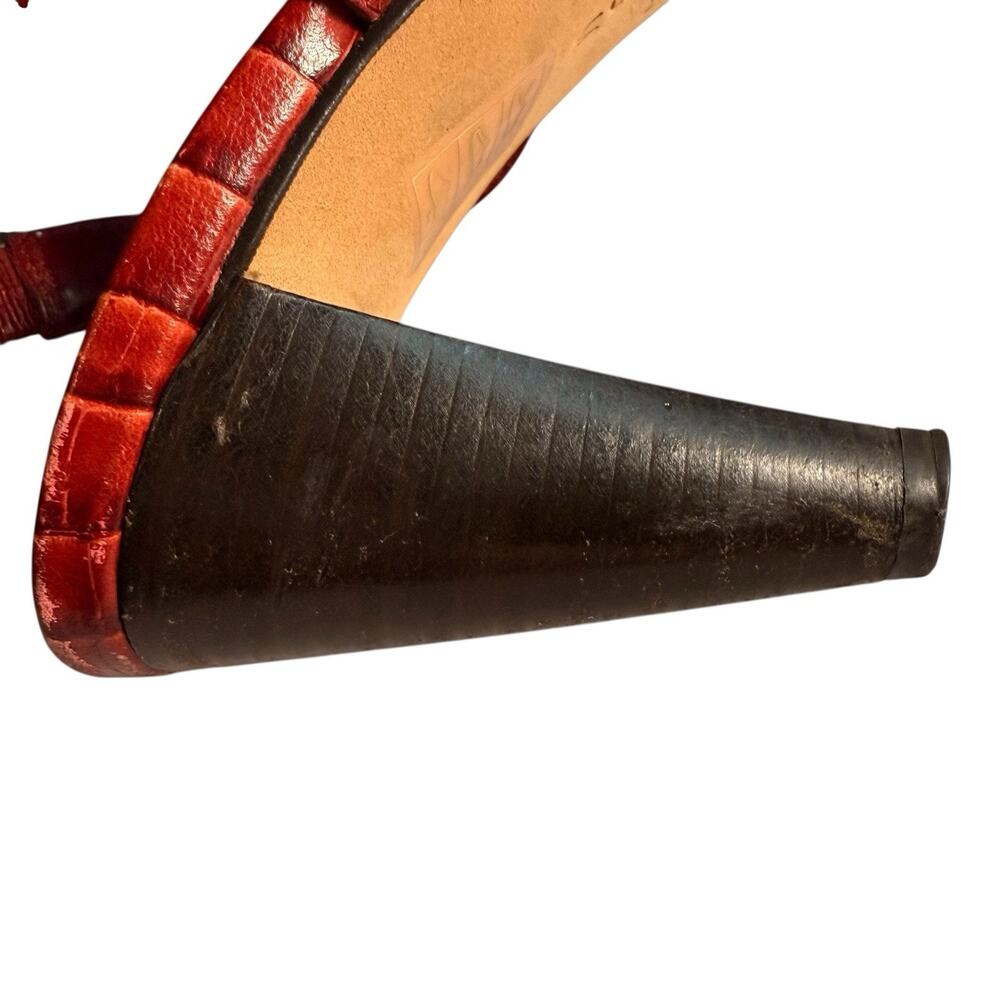 Brighton Red Croc-Embossed Leather Slingback Heels - Picture 11 of 12